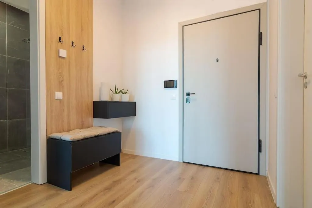 Estera Apt, 4 Guests, Self Check In, Free Parking 소피아 아파트
